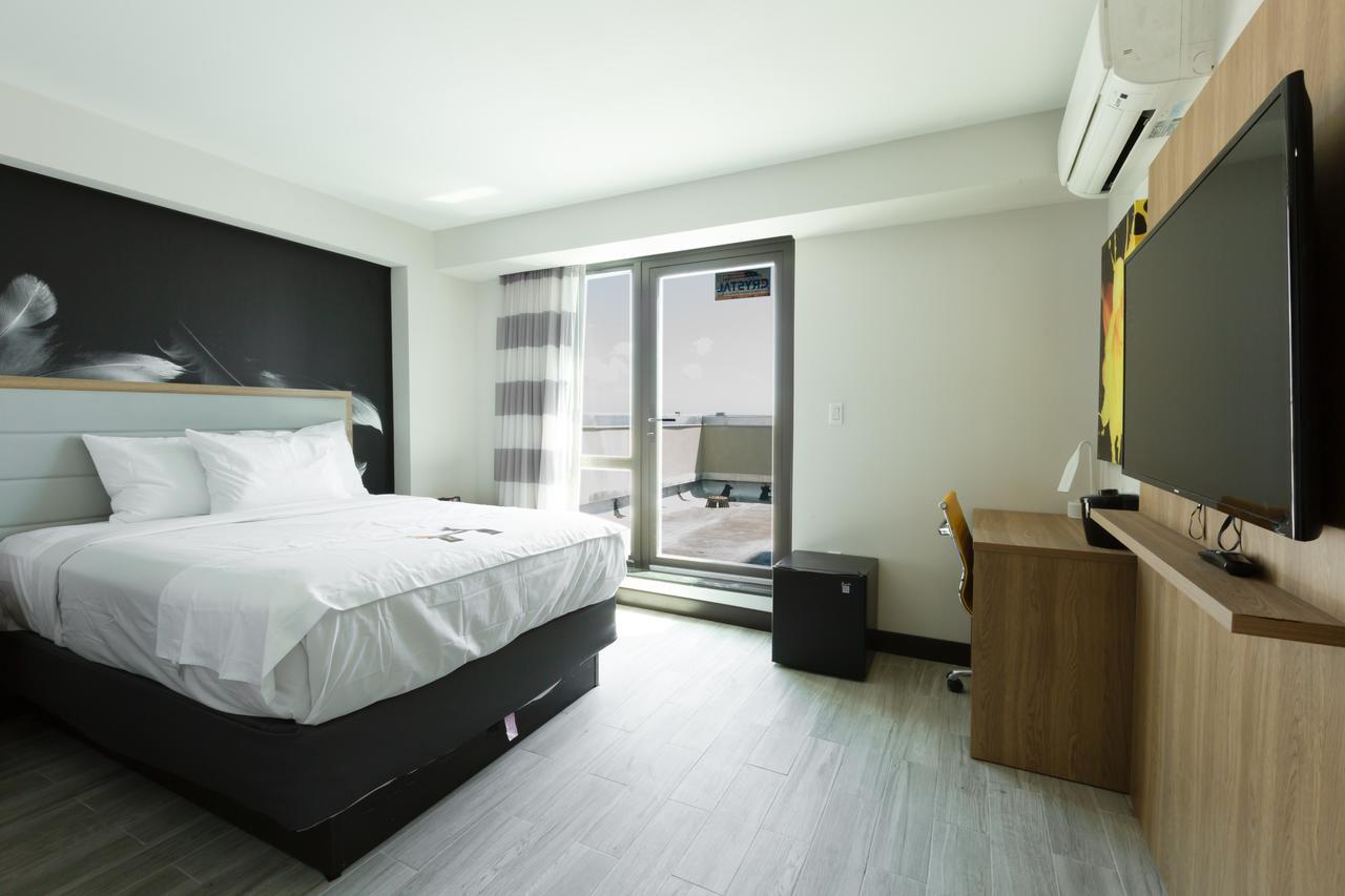 Hotel Ninety Five - Jfk Airport New York Exterior foto